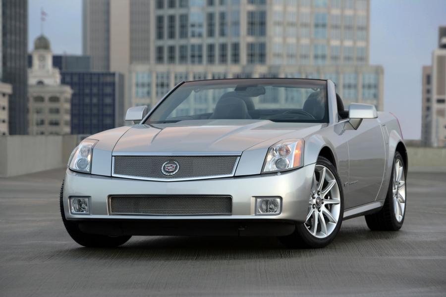  Cadillac XLR-V 2006 года  (фото 10 из 58)